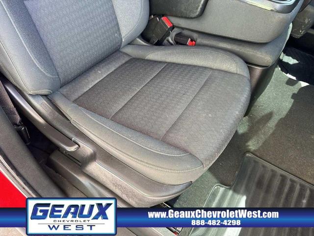 Photo of 2022 Red Chevrolet Silverado 1500