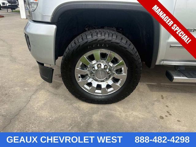 Photo of 2018 Gray GMC Sierra 2500