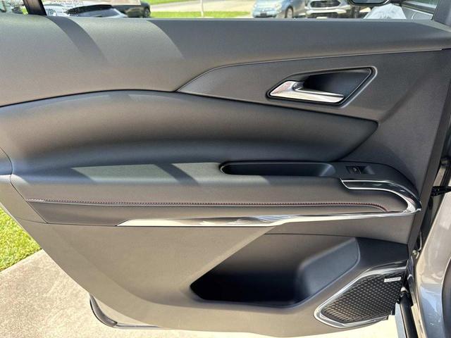 Photo of 2026 Gray Chevrolet Traverse