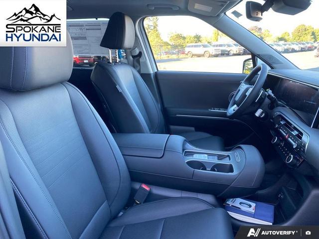 Photo of 2026 Creamy White Hyundai PALISADE