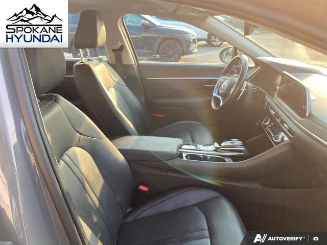 Photo of 2022 Hampton Gray Hyundai SONATA Hybrid