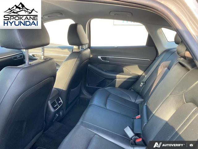 Photo of 2022 Hampton Gray Hyundai SONATA Hybrid