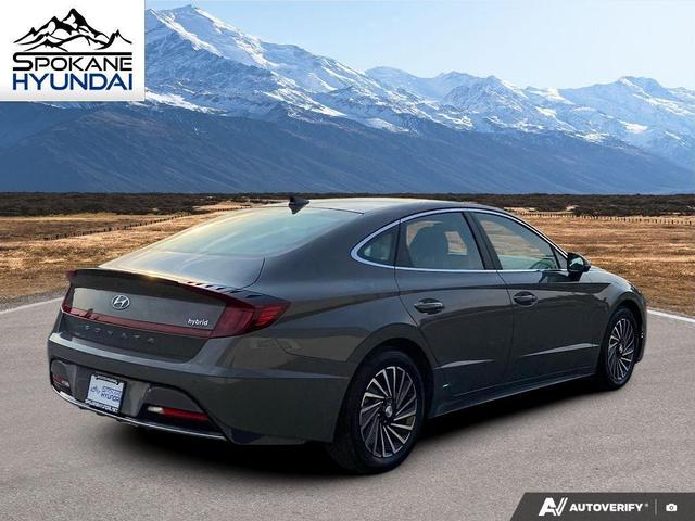 Photo of 2022 Hampton Gray Hyundai SONATA Hybrid