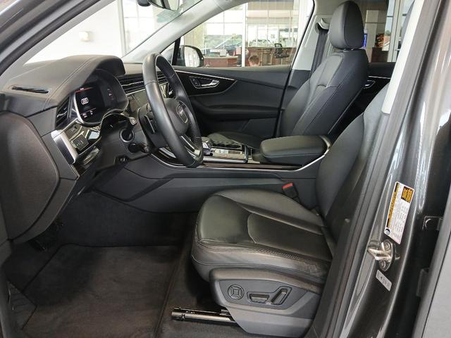 Photo of 2024 Samurai Gray Metallic Audi Q7
