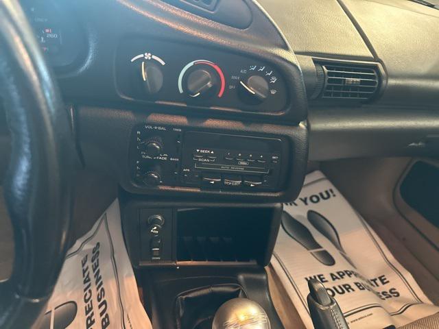 Photo of 1994 Green Chevrolet Camaro