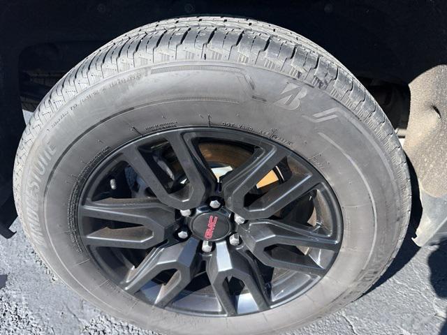 Photo of 2020 Onyx Black GMC Sierra 1500