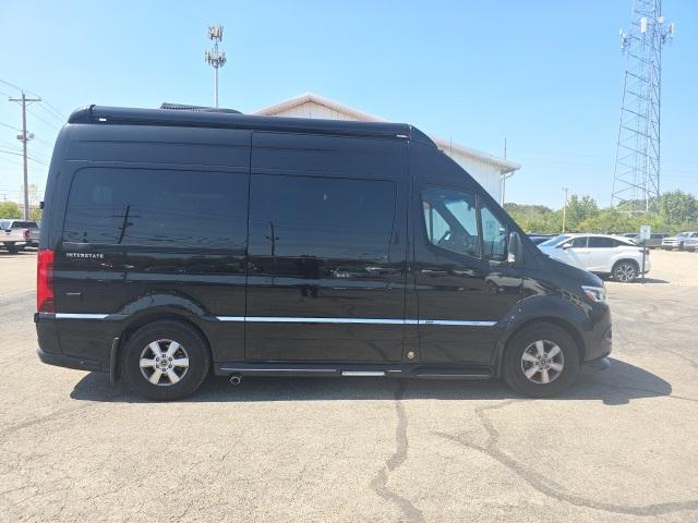 Photo of 2021 Jet Black Mercedes-Benz Sprinter 2500