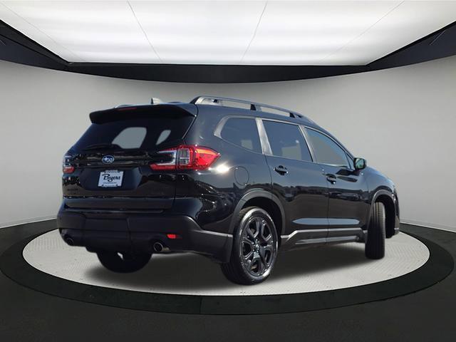 Photo of 2023 Crystal Black Silica Subaru Ascent