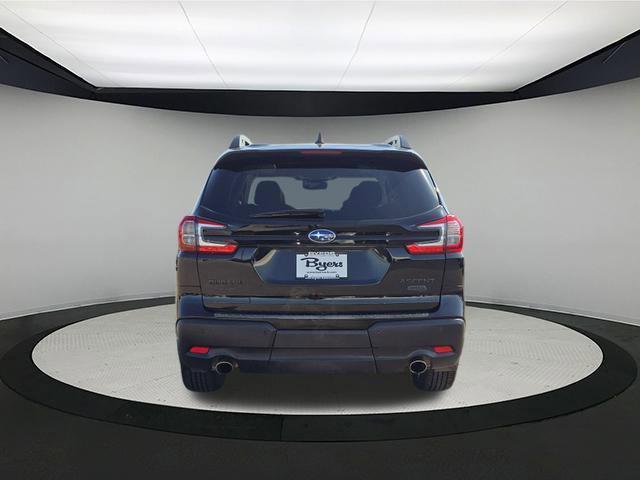 Photo of 2023 Crystal Black Silica Subaru Ascent