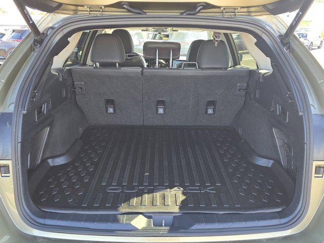 Photo of 2023 Autumn Green Metallic Subaru Outback