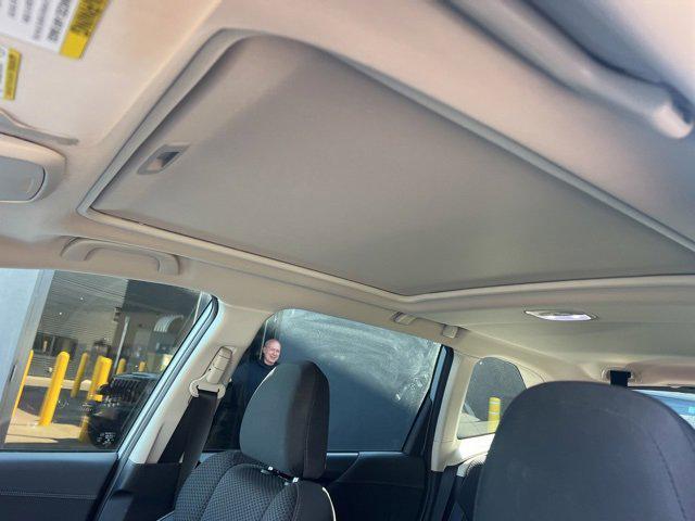 Photo of 2023 Ice Silver Metallic Subaru Forester