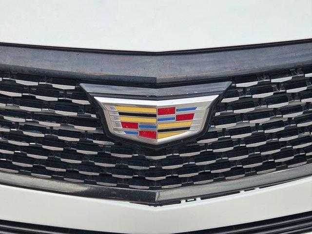 Photo of 2021 Summit White Cadillac CT4