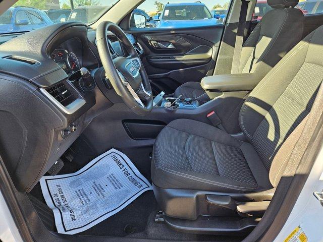Photo of 2024 Summit White GMC Terrain