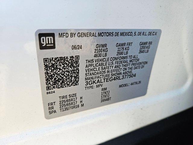 Photo of 2024 Summit White GMC Terrain