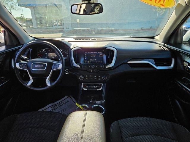 Photo of 2024 Summit White GMC Terrain
