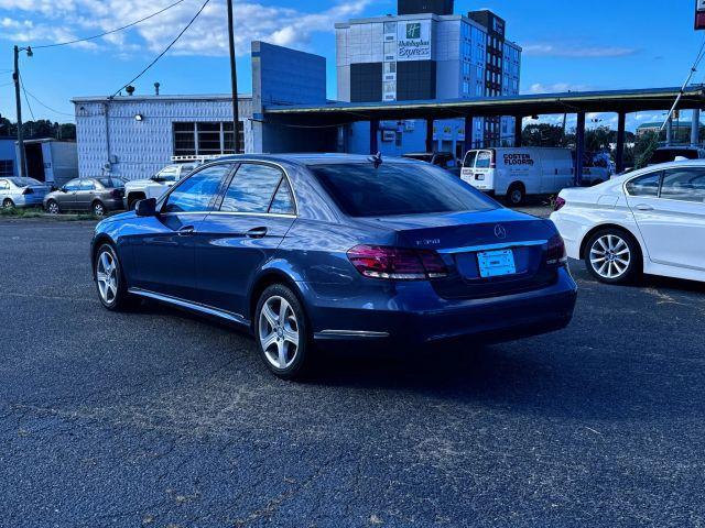 Photo of 2015 Gray Mercedes-Benz E-Class