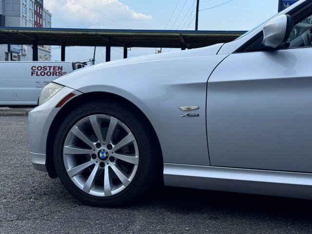 Photo of 2011 Silver BMW 328