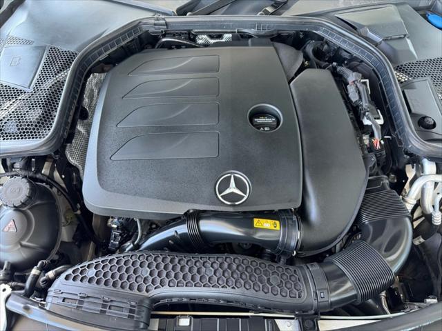 Photo of 2022 Polar White Mercedes-Benz C-Class