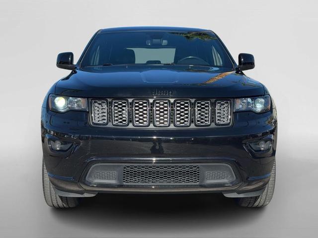 Photo of 2020  Jeep Grand Cherokee