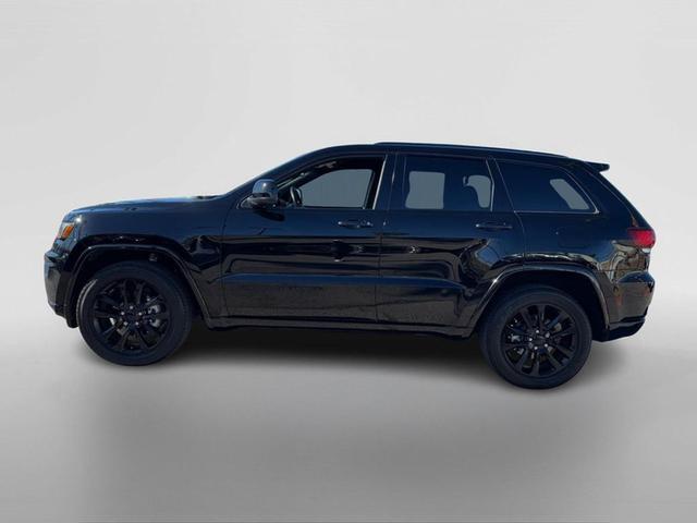 Photo of 2020  Jeep Grand Cherokee