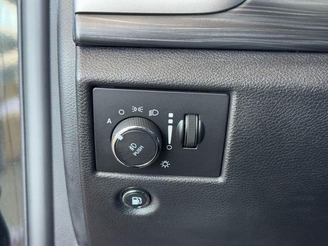 Photo of 2020  Jeep Grand Cherokee