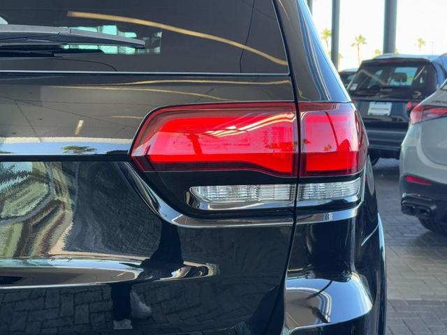 Photo of 2020  Jeep Grand Cherokee