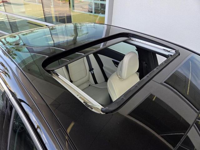 Photo of 2025 Black Mercedes-Benz C-Class
