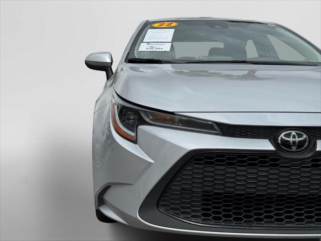 Photo of 2022 Silver Toyota Corolla