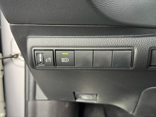 Photo of 2022 Silver Toyota Corolla