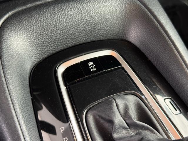 Photo of 2022 Silver Toyota Corolla
