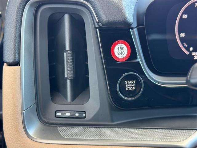 Photo of 2024 Blue Porsche Cayenne