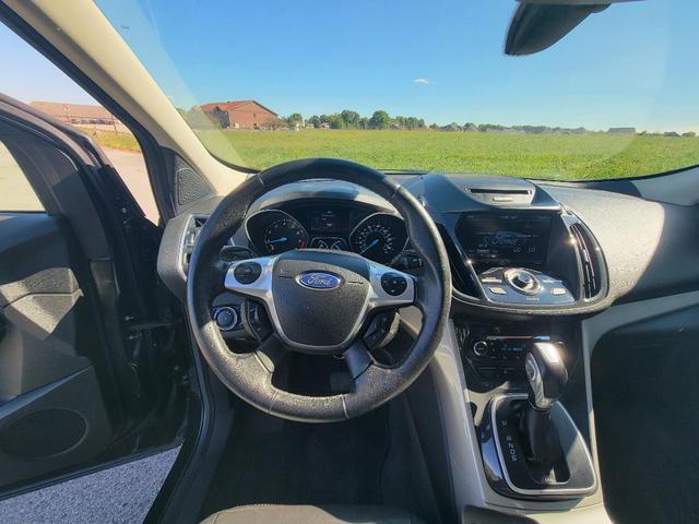 Photo of 2013 Tuxedo Black Ford Escape