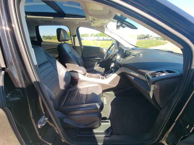 Photo of 2013 Tuxedo Black Ford Escape