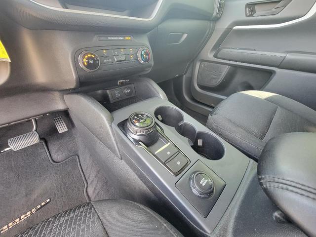 Photo of 2021 Iconic Silver Metallic Ford Bronco Sport