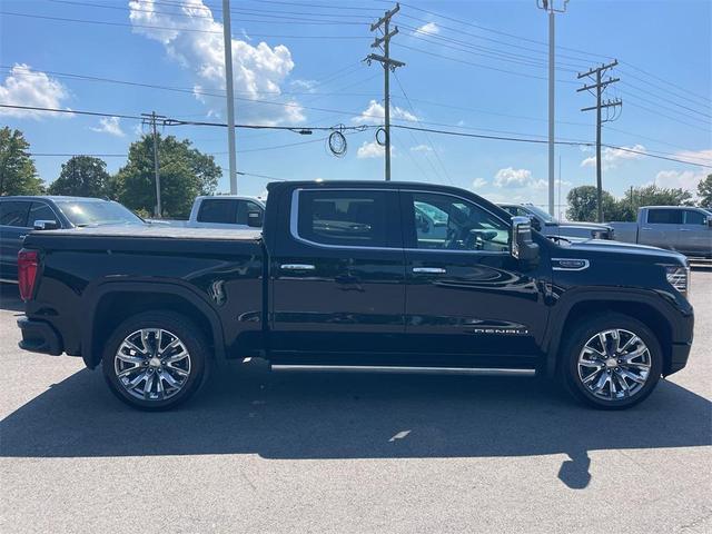 Photo of 2024 Onyx Black GMC Sierra 1500