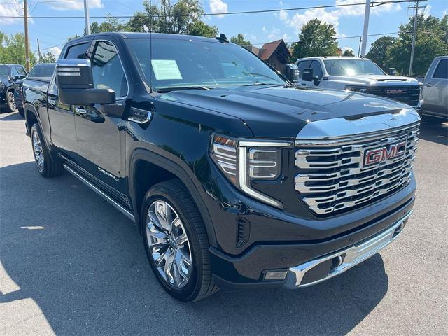 Photo of 2024 Onyx Black GMC Sierra 1500