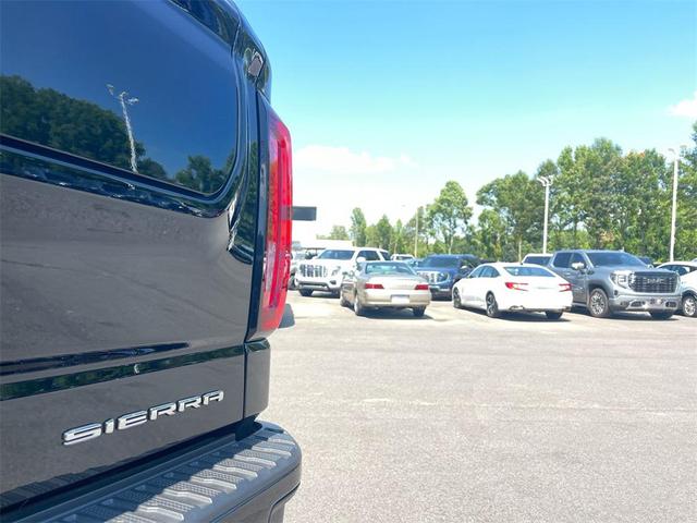 Photo of 2024 Onyx Black GMC Sierra 1500