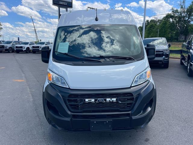 Photo of 2023 Bright White Clearcoat RAM ProMaster 2500