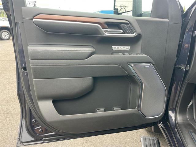 Photo of 2024 Gray GMC Sierra 1500