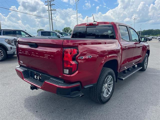 Photo of 2023 Radiant Red Tintcoat Chevrolet Colorado