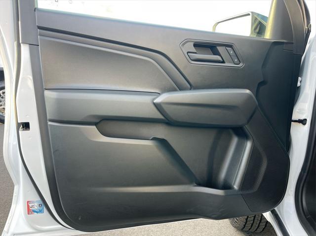 Photo of 2023 Summit White Chevrolet Colorado