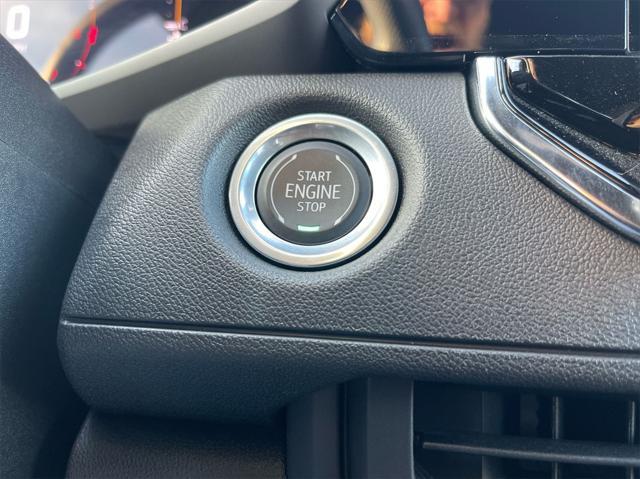 Photo of 2023 Summit White Chevrolet Colorado