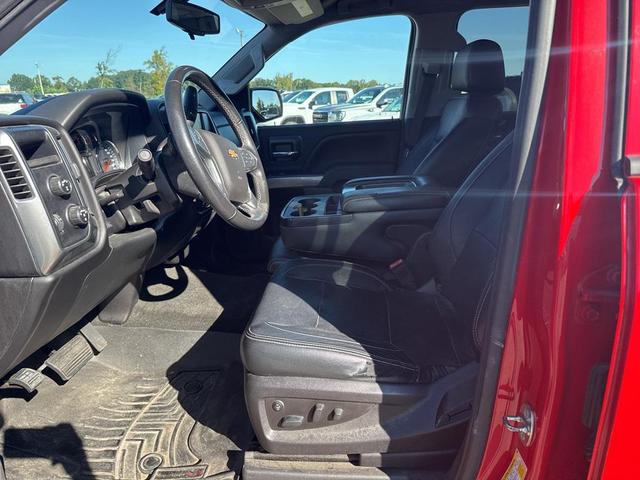 Photo of 2018 Red Chevrolet Silverado 1500