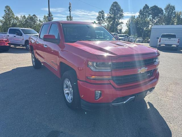 Photo of 2018 Red Chevrolet Silverado 1500