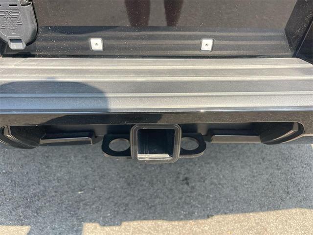 Photo of 2025 Onyx Black GMC Sierra EV
