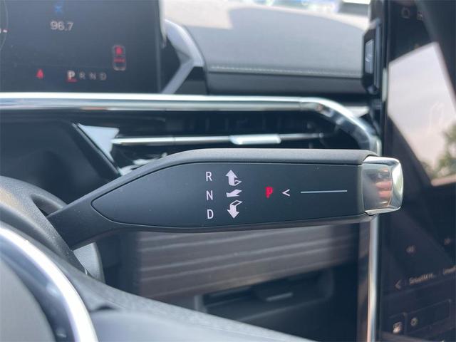 Photo of 2025 Onyx Black GMC Sierra EV