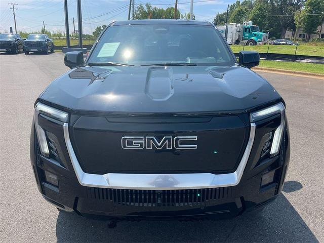 Photo of 2025 Onyx Black GMC Sierra EV