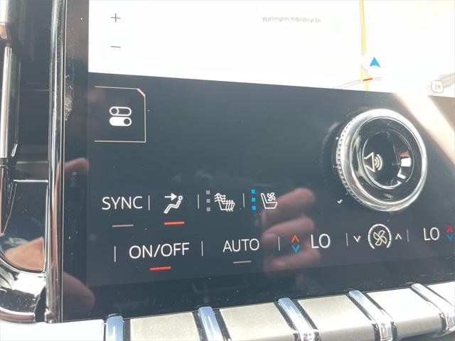 Photo of 2025 White GMC Yukon