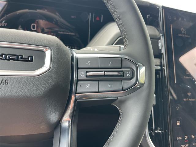 Photo of 2025 White GMC Yukon