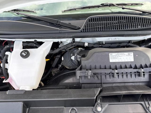 Photo of 2024 Summit White Chevrolet Express 3500